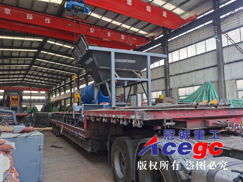 流動(dòng)式滾筒洗石子機(jī)廠家發(fā)往濱州